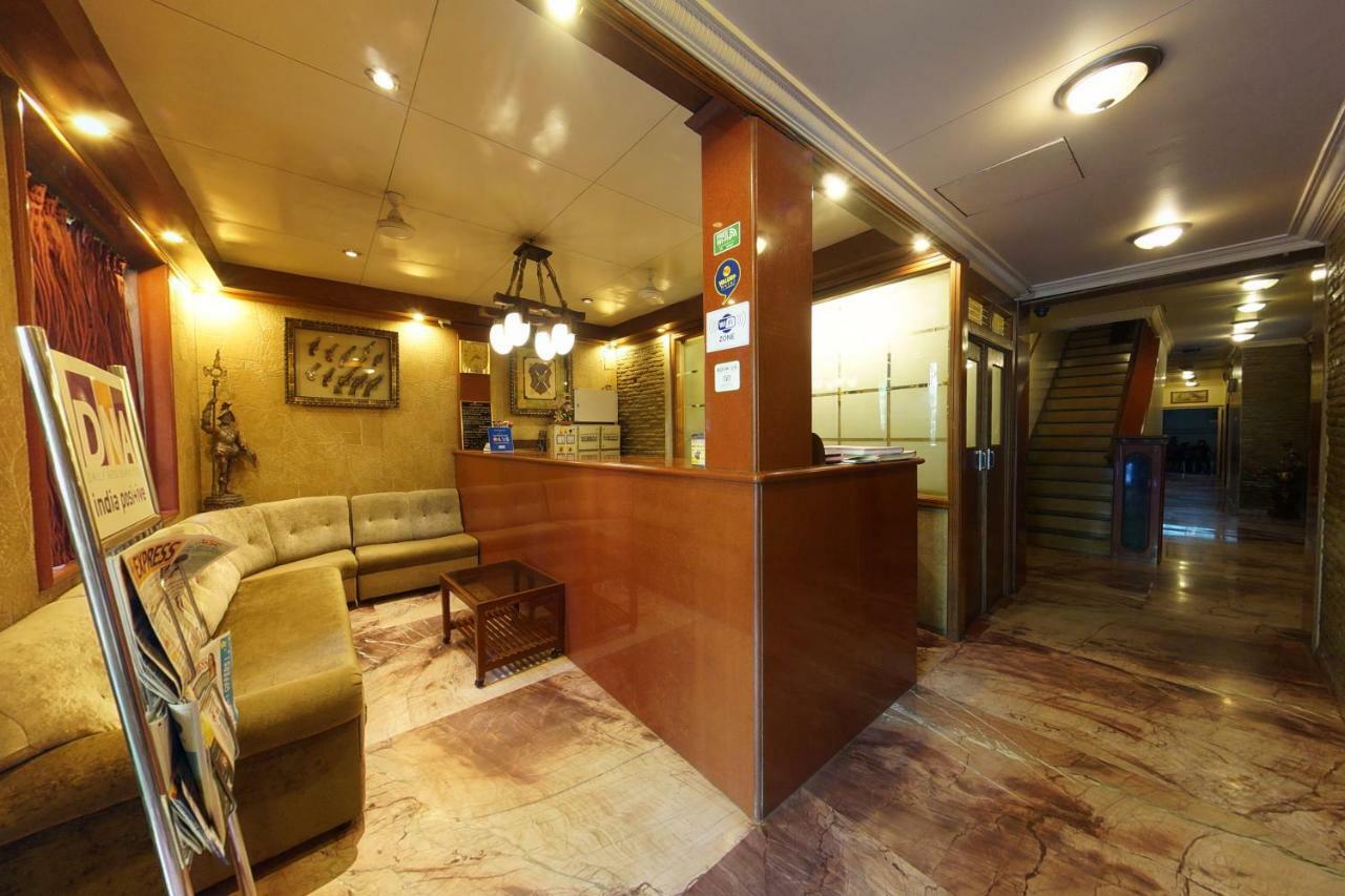 Hotel Shivam Пюн Екстериор снимка